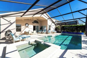 Piscina