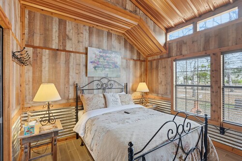 NEW! Dancer - Reindeer Ranch at Round Top