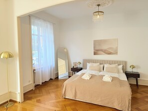 Iron/ironing board, Internet, bed sheets - Aurevo 3BR Apartment für 6 - Kostenlose Baselcard (Basel)