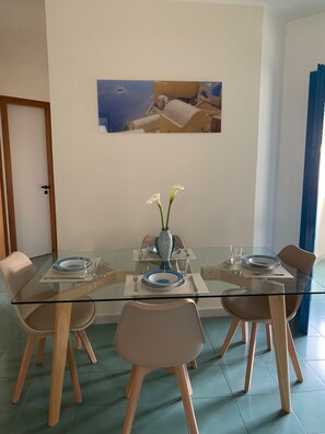 Dining - Vacation home Elissa: tranquility and comfort within walking distance of the sea. (Castro)