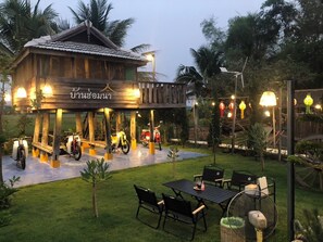 Living area - Smile Homna Rest house (San Pu Loei)
