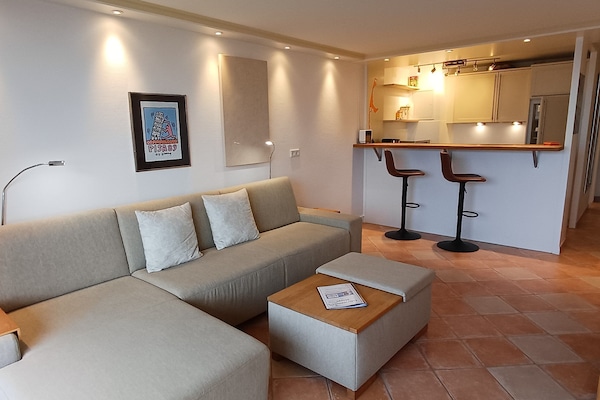 Wohn-Schlafraum mit offener Küche