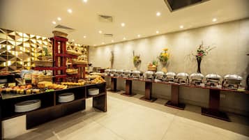 Petit déjeuner buffet compris tous les jours