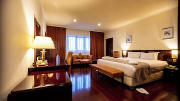 In-room safe, desk, laptop workspace, iron/ironing board (on request)