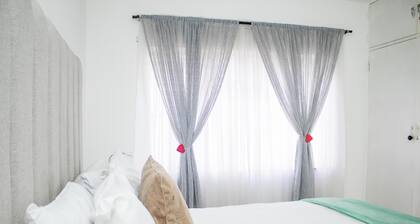 Centrally Located 1 Bedroom Apartment - 2361