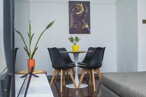 Dining - Centrally Located 1 Bedroom Apartment - 2365 (Harare)