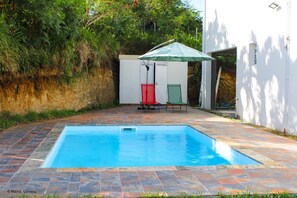 Pool - Charming studio at the bottom of the villa with shared pool (Le Diamant)