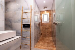 Bathroom - AMELI COZY APARTMENTS  (Artemis)