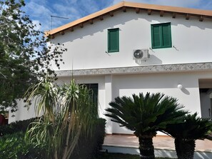 Exterior - Apartment 'Casa Gaia nel Val di Noto' with Private Pool, Wi-Fi & Air Conditioning (Ispica)