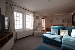 Living area - Sahara Park (No 2) | Elie (Elie)