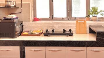 Microwave, stovetop