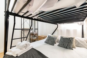 Fer et planche à repasser, Wi-Fi gratuit