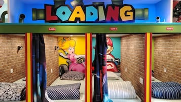 1 chambre, fer et planche à repasser, Wi-Fi gratuit, draps fournis