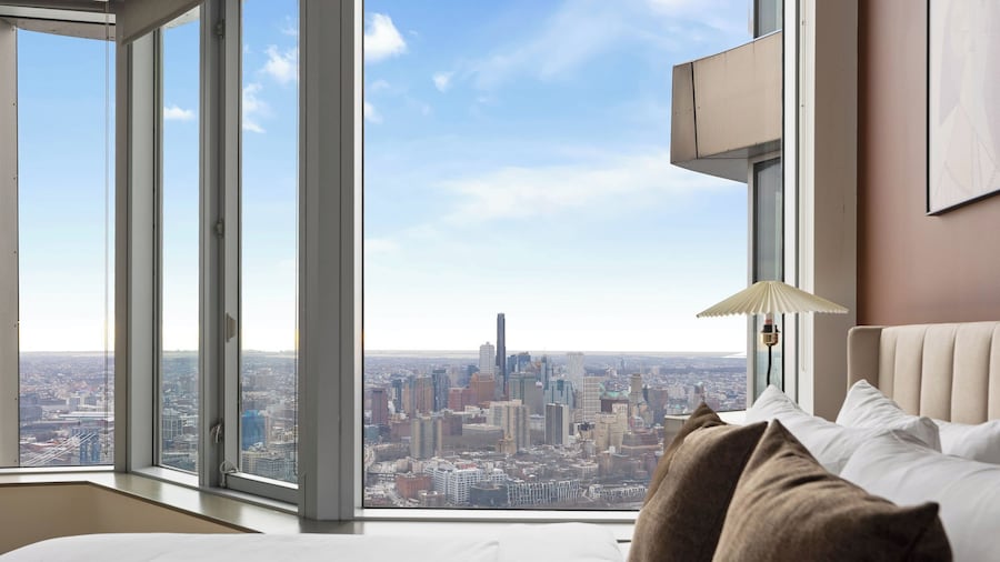 2 bedroom luxury Empire State VIEW