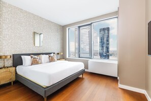 Luxury Suite, City View | Laptop workspace, iron/ironing board, free WiFi - 2 bedroom luxury Empire State VIEW (New York)