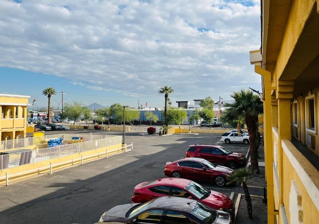 Standard Single Room | Parking | Free self-parking