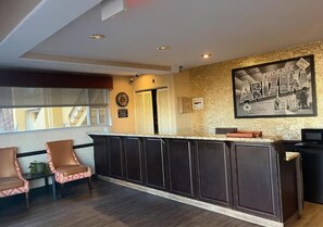 Lobby - Valley Inn  (Phoenix)