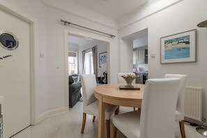 Dining - Bakers Close | Elie & Earlsferry (Elie)