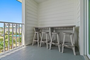Property grounds - Amalfi Coast 425d (Miramar Beach)