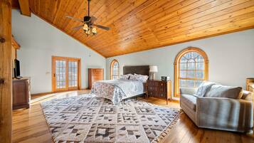 4 bedrooms, free WiFi, bed sheets, wheelchair access