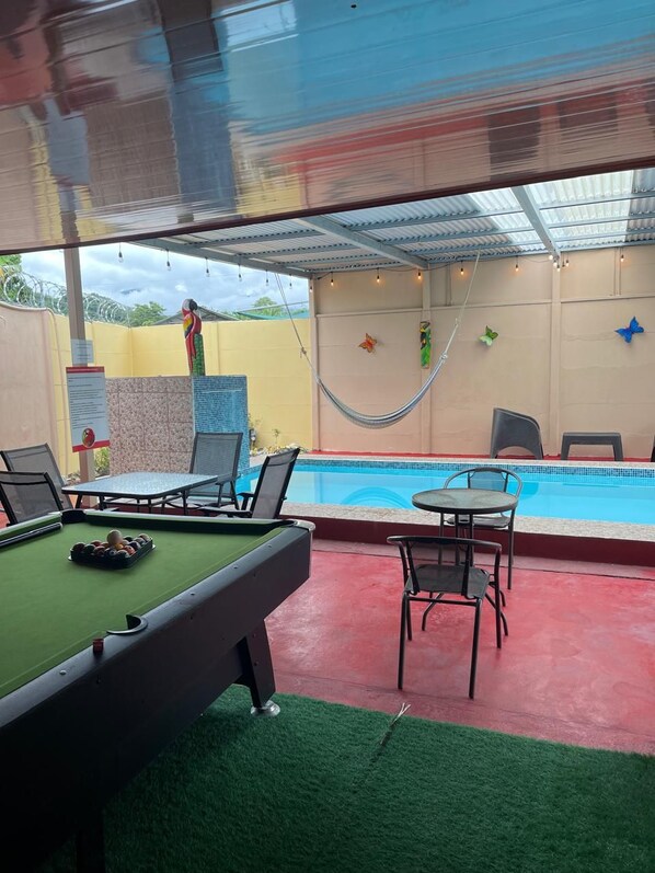 Bahagian luar