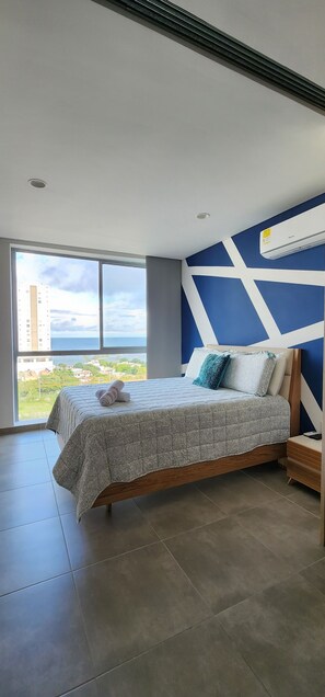 1 bedroom, iron/ironing board, free WiFi, bed sheets - SUN AND SEA ! (Gaira)