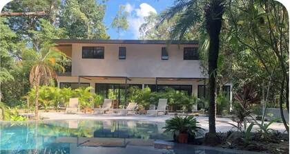 Beachside 3BR + Private Catamaran Fishing Hosted by Your Stay