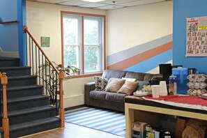 Interior - Foothills Lodge & Cafe (Malone)