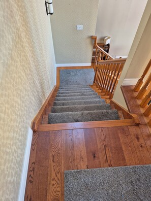 Interior - Family Farmhouse Retreat with Huge Heated Pool, Hot Tub, 9 Acres & Private Trail (Harrowsmith)