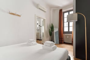 Apartment | Iron/ironing board, cots/infant beds, free WiFi, bed sheets - Brera Apartments in Palestro (Milan)