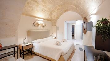 Luxe suite | Een kluis op de kamer, geluiddichte muren, gratis wifi