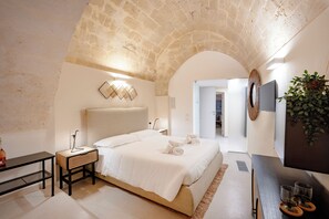 Luxury Double Room | Desk, free WiFi - Stone Living - Sassi di Matera (Matera)