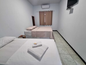 Classic Triple Room - QUARTUS HOTEL (Costa Rica)