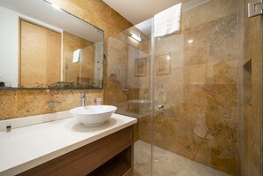 Shower - 2 Bedroom Condo with Rooftop Pool Sasha 1 - The Shore (Playa del Carmen)