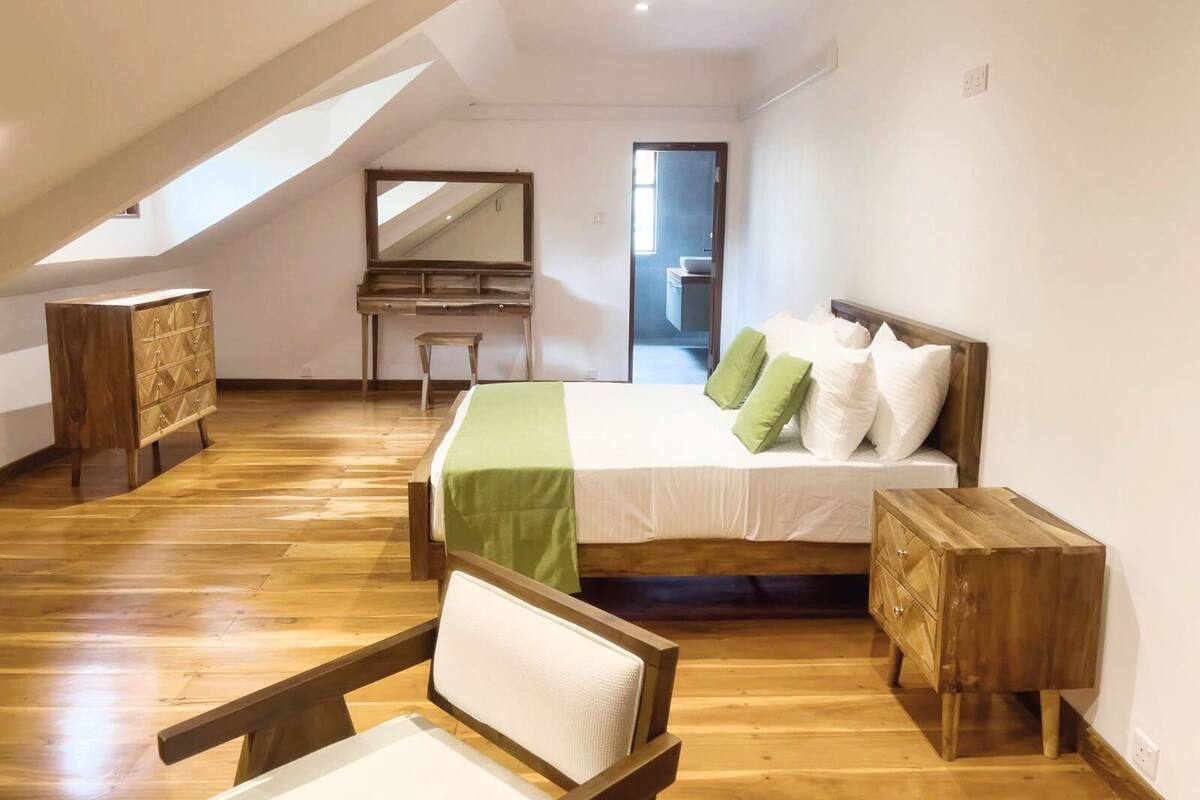 Deluxe Double Room | Desk, laptop workspace, WiFi (free)