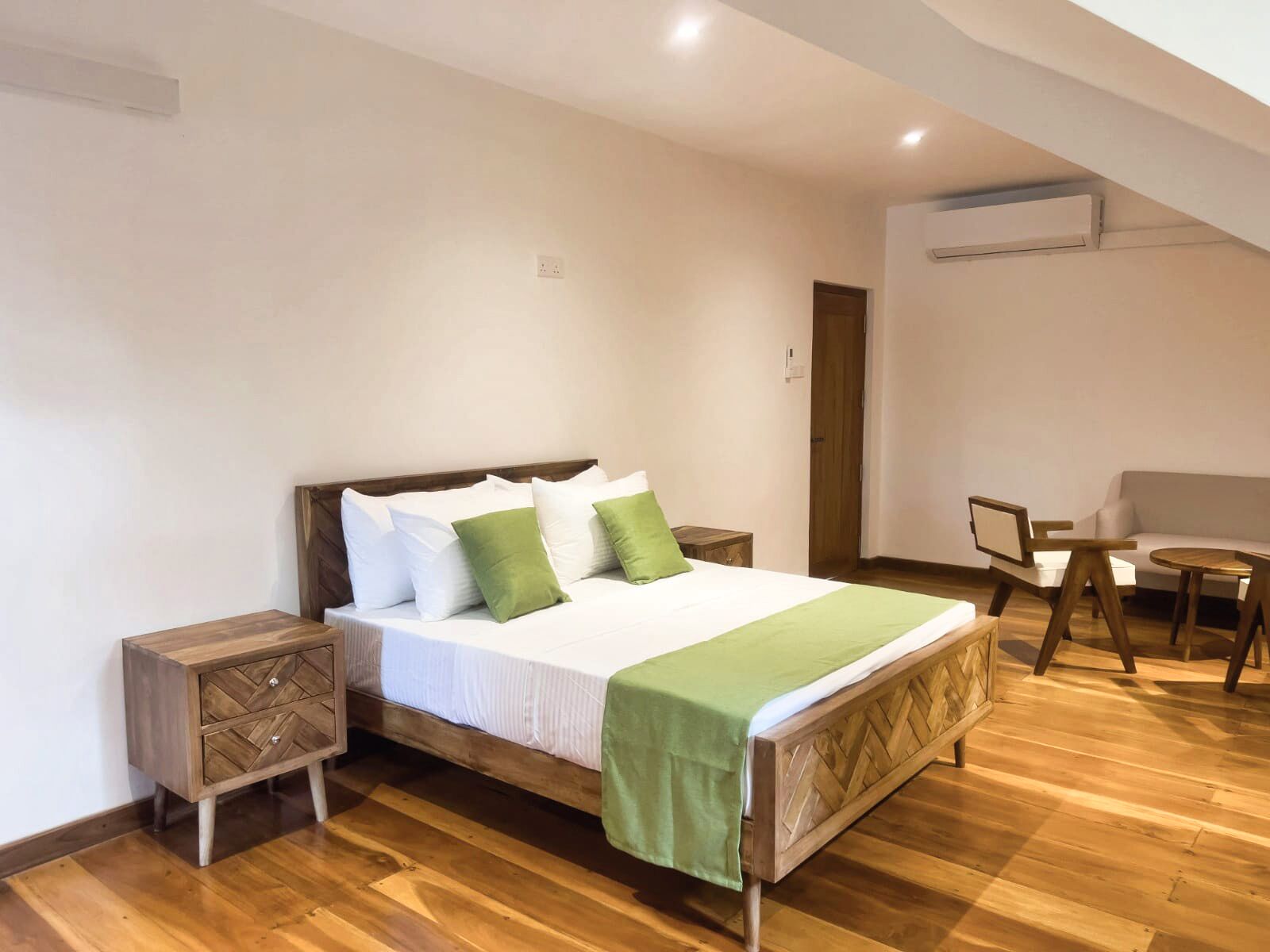 华丽双人房 | 办公桌、笔记本电脑工作区、免费 WiFi