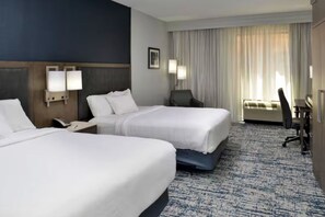 Iron/ironing board, free WiFi, bed sheets - Tranquil Stays Near Restaurants, Museums, Theater, and Airport | 4 Units (Wilmington)