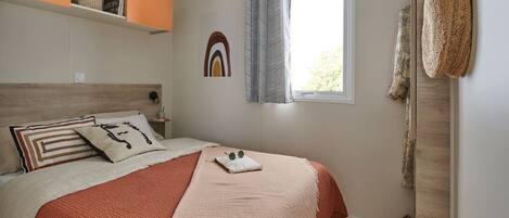 2 soverom, reiseseng for barn og wi-fi (inkludert)