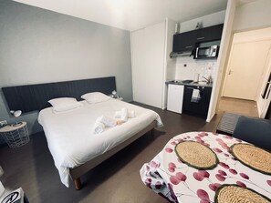 1 chambre, draps fournis