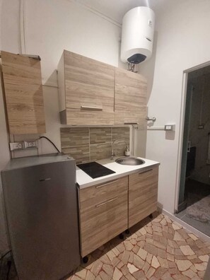 Private kitchen - Independent Room with Private Access in Fairgrounds (Bologna)