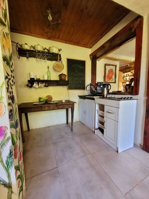 Private kitchen - Casa Berries (Colbun)