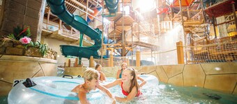 Villa Loft @ Chula Vista - Sleeps 7 - Waterparks INCLUDED for FREE - Top Floor