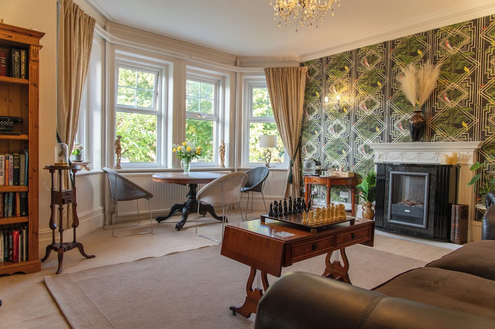 The Cherry Tree B&B Hotel - Beachy Head
