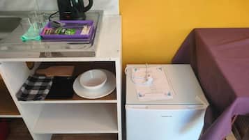 Habitación doble tradicional, vista al lago | Interior