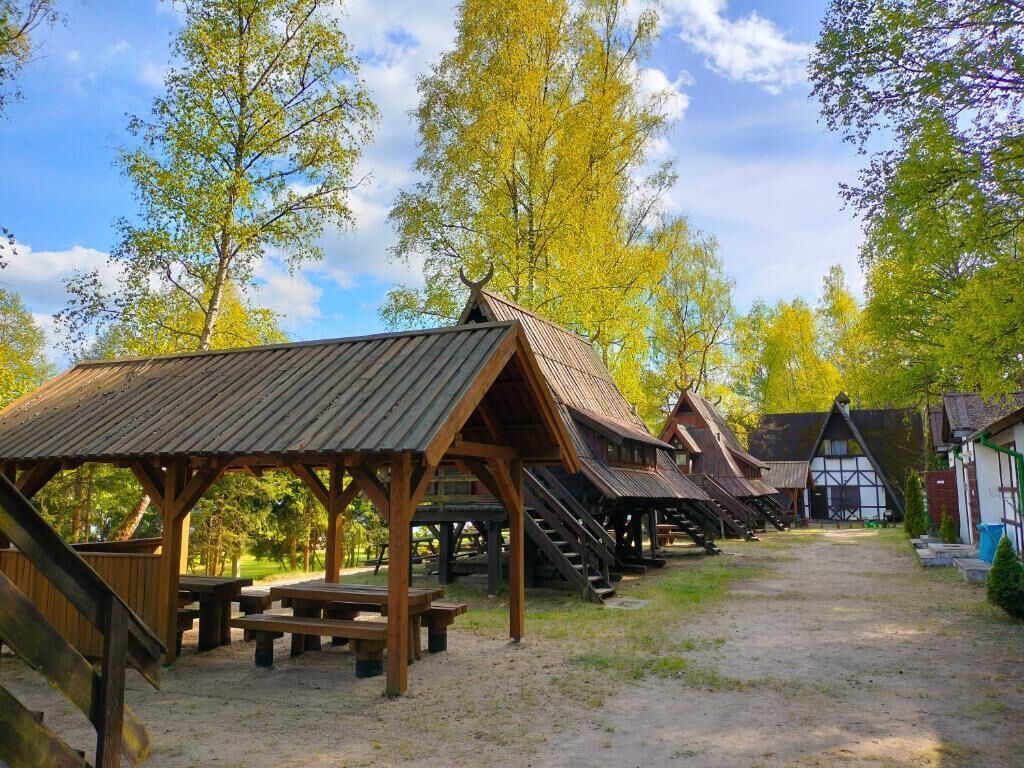 Standard Triple Room, Lake View | Property grounds
