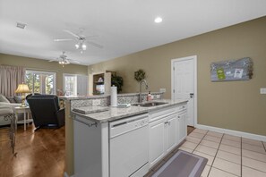 Interior - Stunning Sunset Beach Getaway (Sunset Beach)