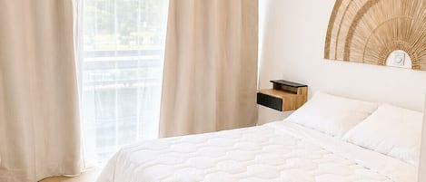 2 bedrooms, WiFi, bed sheets