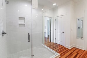 Shower, towels - Easy Beach Access | Private Hot Tub + Elevator Retreat (Tybee Island)