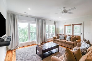 DVD player, ping pong - Easy Beach Access | Private Hot Tub + Elevator Retreat (Tybee Island)