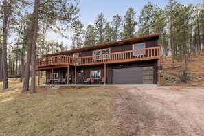 Exterior - Prairie Creek Cabin Getaway (Rapid City)